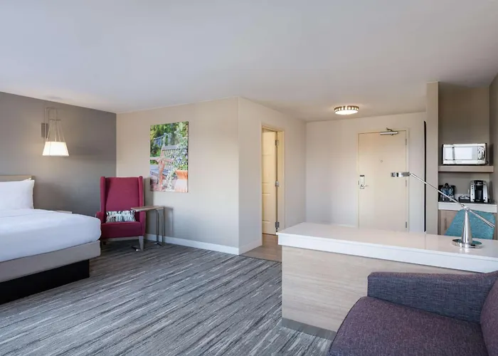 Hilton Garden