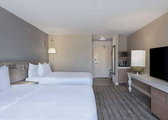 Hilton Garden Hotel